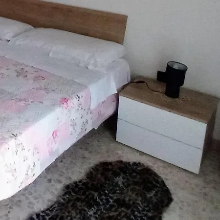 Casa Vacanza Nonna Emma * ליצאנו